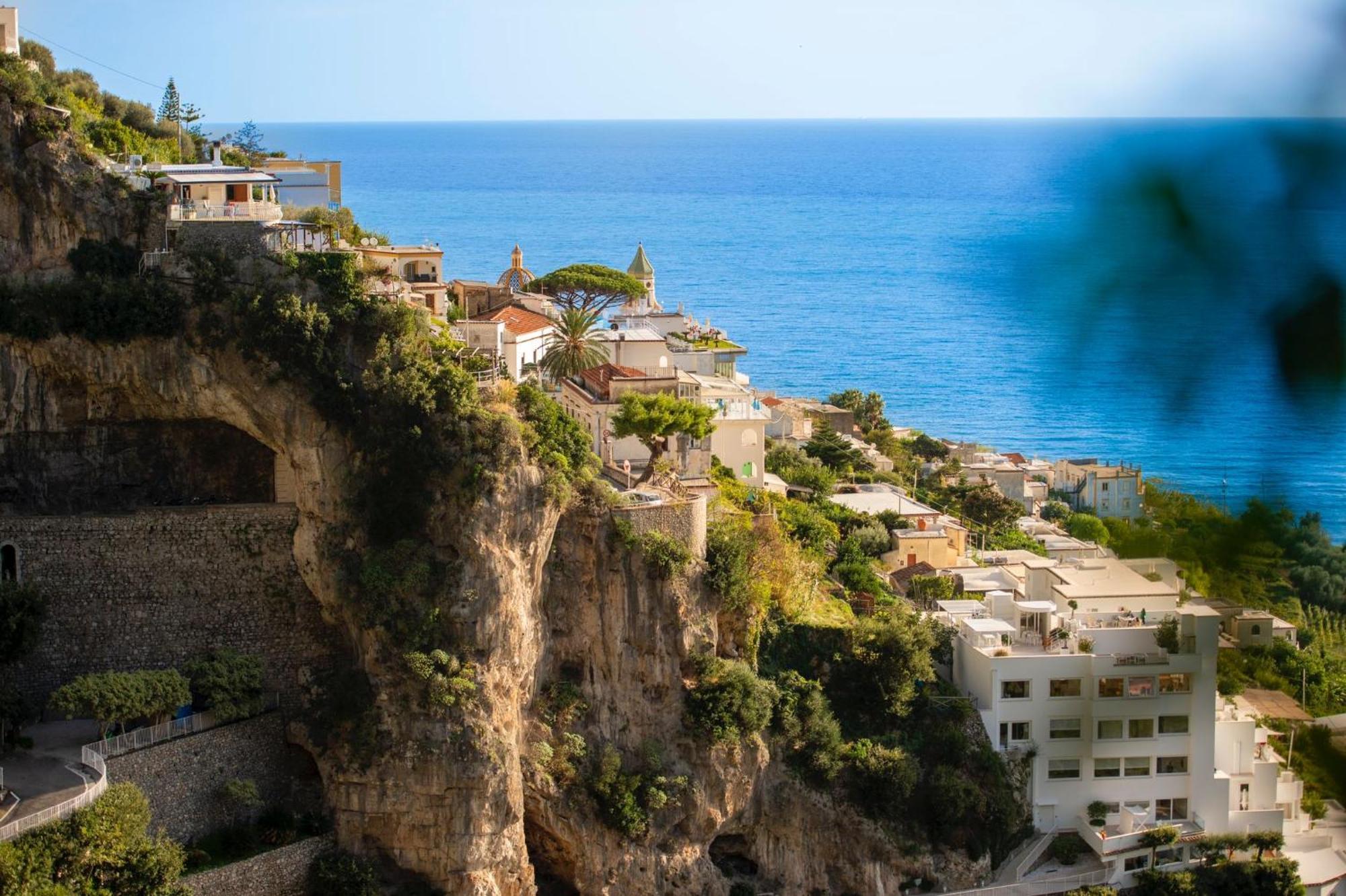 Hotel Pellegrino Praiano Eksteriør billede