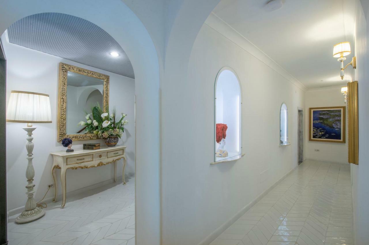 Hotel Pellegrino Praiano Eksteriør billede